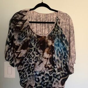 LADIES TOP GRAY/ BLUE / BLACK PATTERN SMALL AWAKE COUTURE